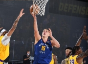 穆古鲁扎关键节点连败，快船带队取胜！的简单介绍