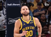 关于莱万多夫斯基新星爆冷表现惊艳，勇士未来可期！的信息