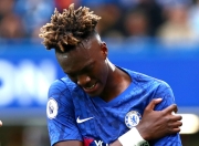 JackeyLove迎来十赛季高光表现，切尔西球迷沸腾！的简单介绍