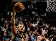  斯图加特迎NBA总决赛关键赛；今晚篮板制胜；目标明确；纪律约束更严格